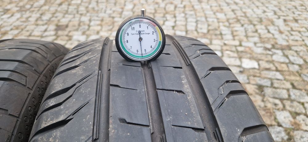 2 opony Continental 225/55/17 Contivancontact końcówka 2022r para lato