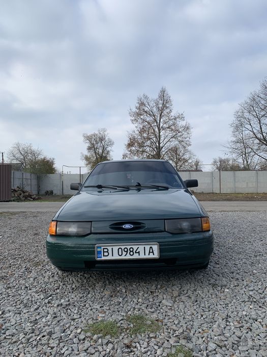 Продам форд ескорт 1994 р автомат