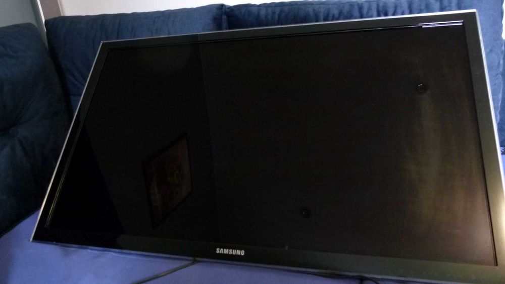 Telewizor Samsung 40'' UE40D5000 LED DLNA HDMI LAN SPRAWNY pilot