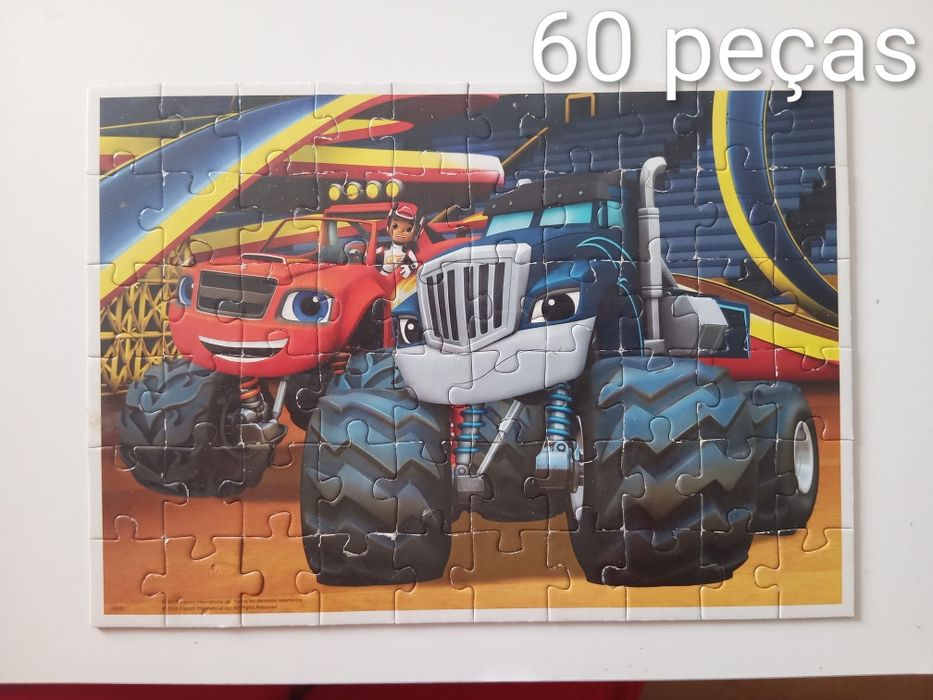 Lote 4 puzzles infantis carros