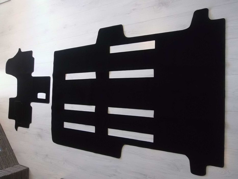 Dywaniki Welurowe OPEL VIVARO RENAULT TRAFIC NISSAN Primastar Osobowy