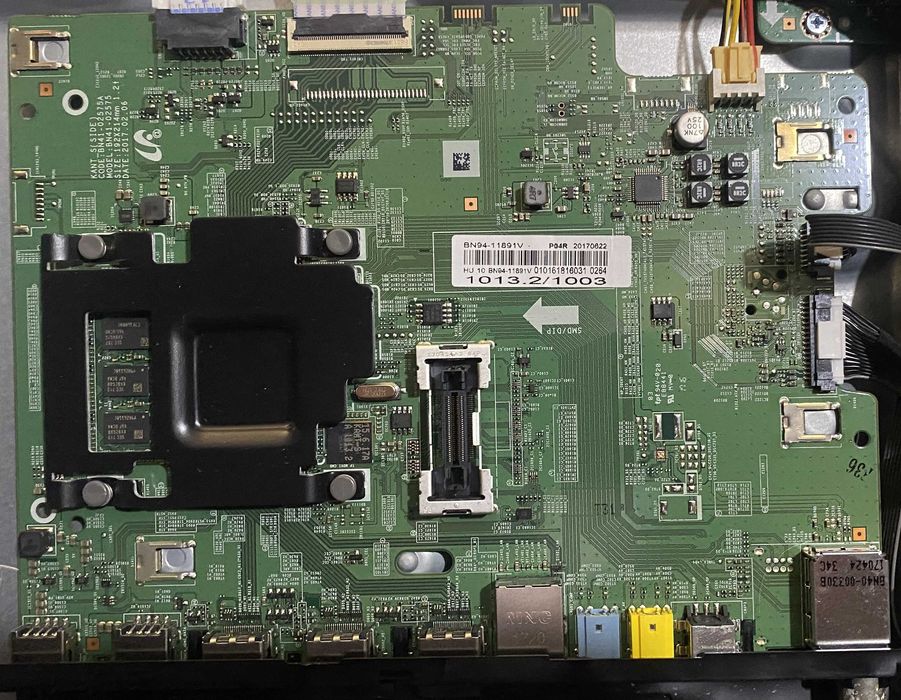 Peças tv SAMSUNG UE32M5605 BN41.02292A BN95.04014A Testada