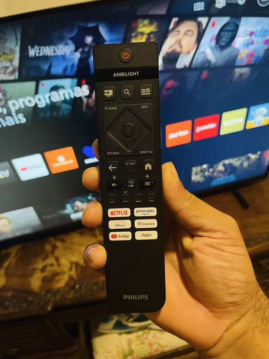 TV PHILIPS 43 (LED - 43'' - 109 cm - 4K Ultra HD - Smart TV AI)