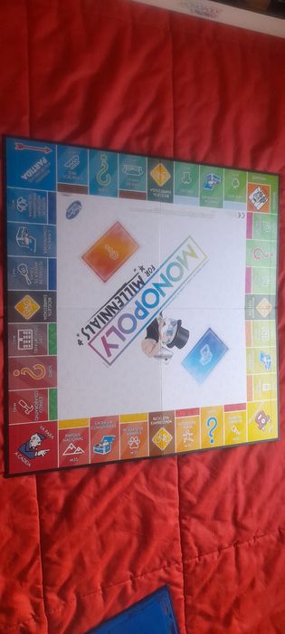 Monopoly Millennials jogo de tabuleiro
