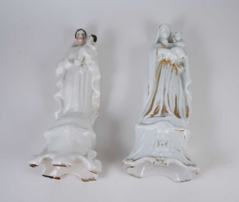 Esculturas Virgem Maria com o Menino - Porcelana Séc. XXI/XX