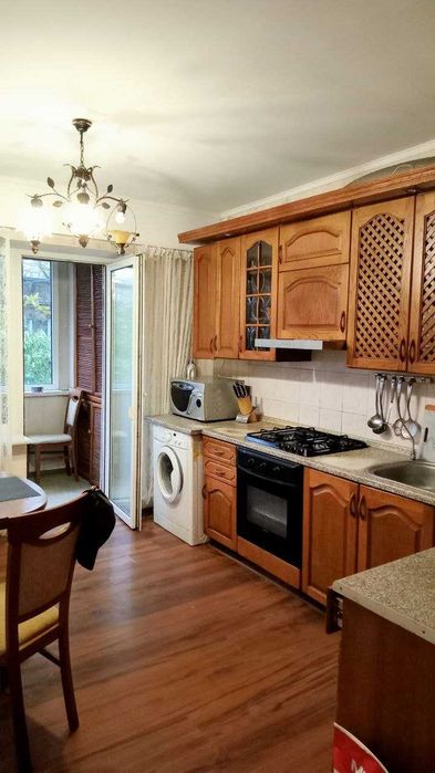 Дім, який обіймає теплом: ТВОЯ квартира 59 кв.м. на проспекті Шевченка