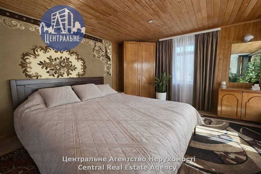 Продаж добротного дачного будинку для постійного проживання