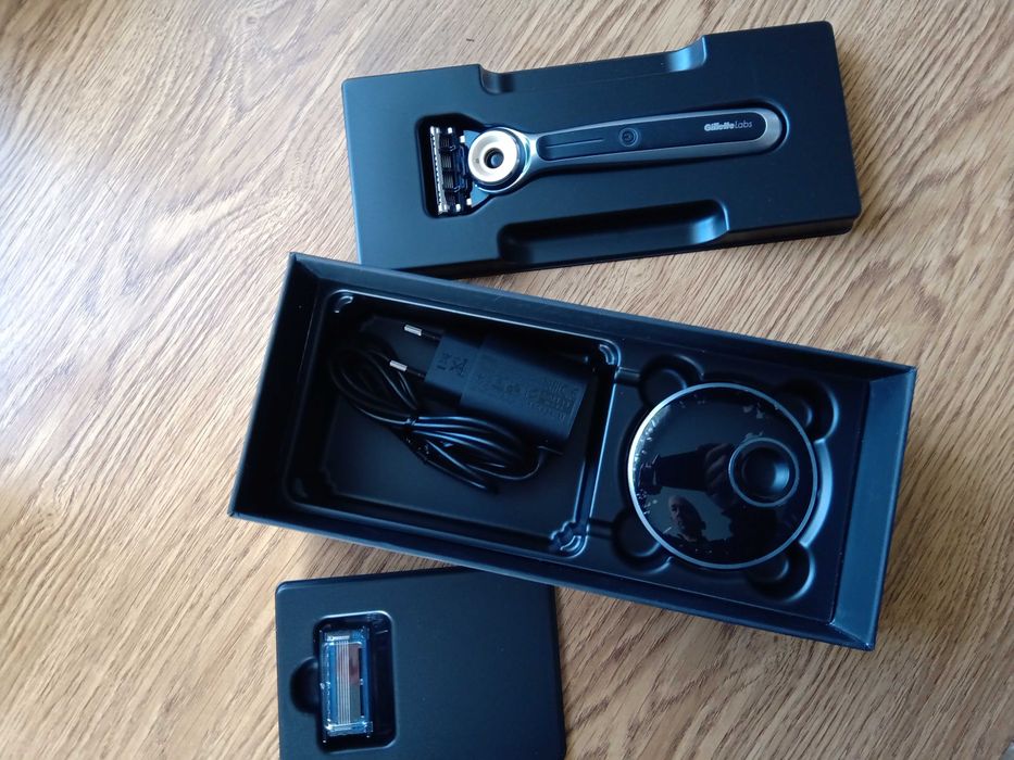 Oryginalny Gillette Labs-Heated Razor. Wysyłka.