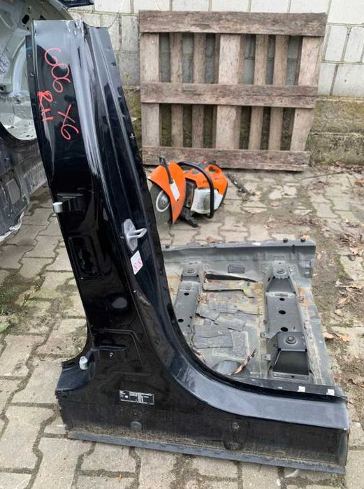 Стойка порог правый левый BMW X6 G06 разборка розборка БМВ