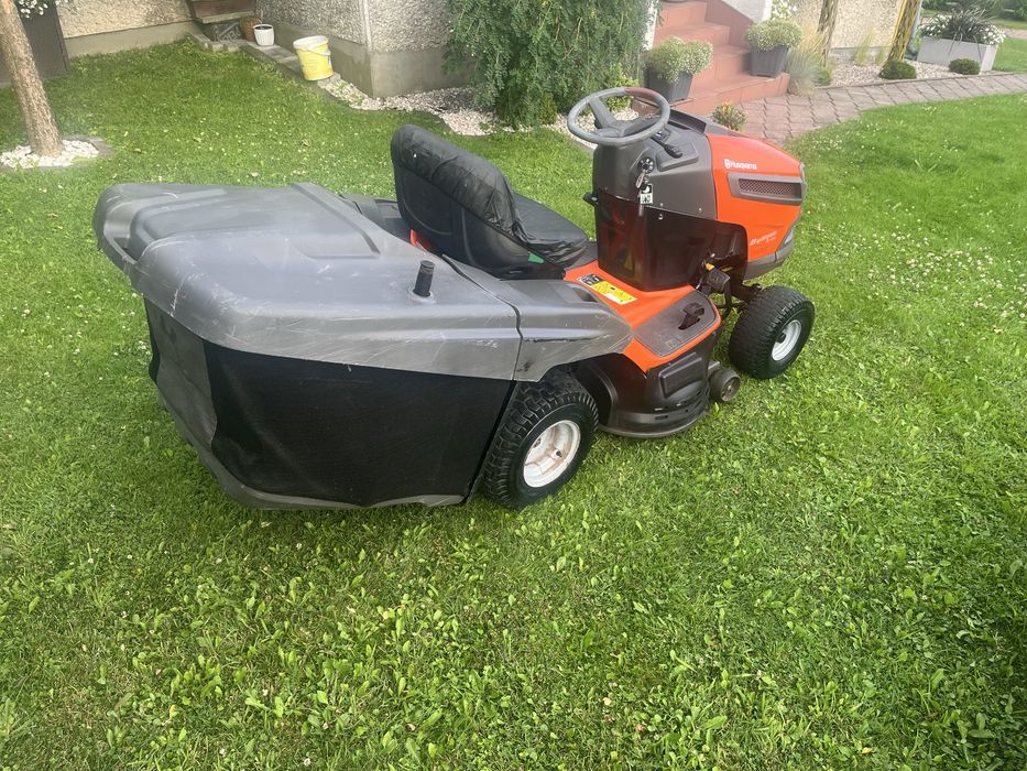 Traktorek hysqvarna tc 139T v-twin