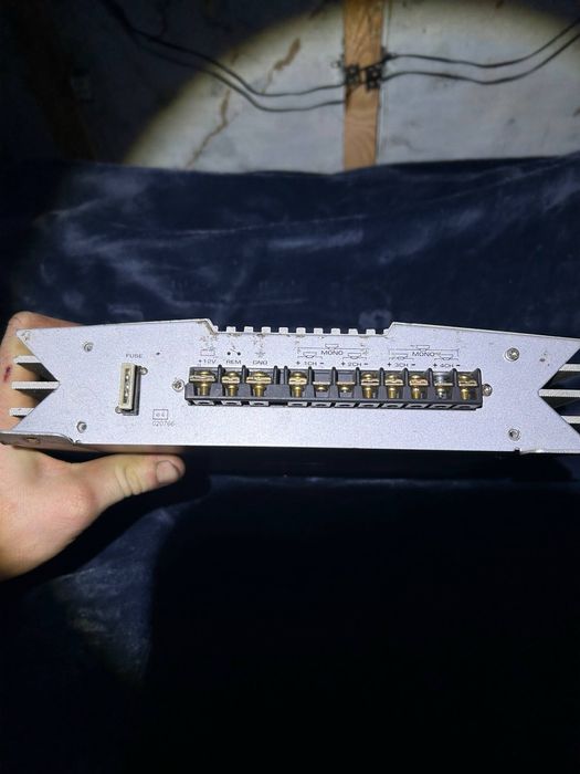 Продам Усілок Toxic 1000Watt TX1000