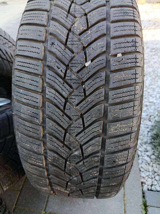 Felgi BMW styling 138 17x7.5 z oponami zimowymi BMW E60 E61 XDrive