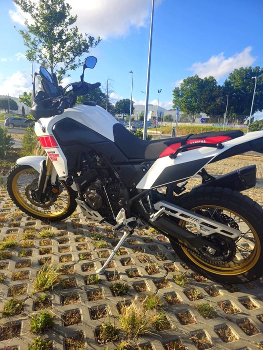 Ténéré 700 Rally 2022  9.000 km + Akrapovic – Impecável