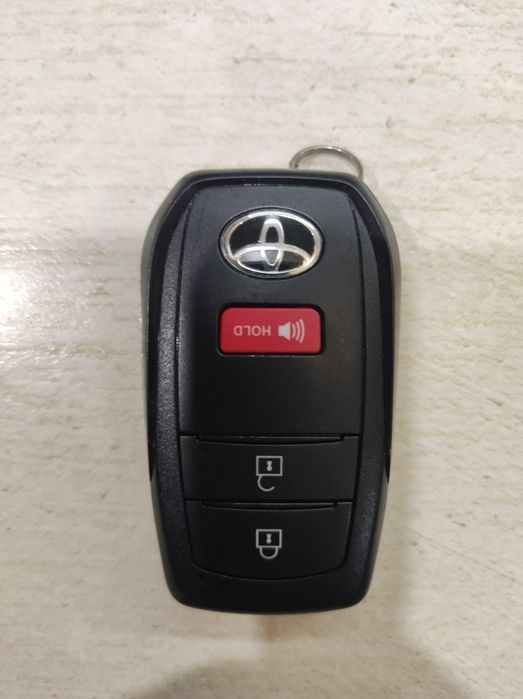 Оригінальний ключ Тойота