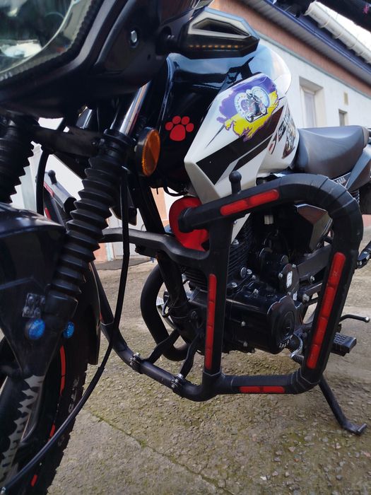 Продам мотоцикл spark 150 r13 оформление сразу