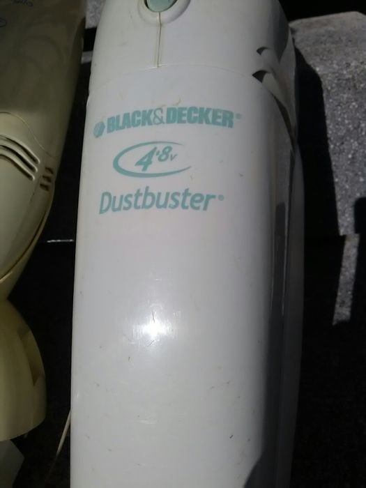 2 aspiradores de marca a bateria pela melhor proposta vendo ou troco