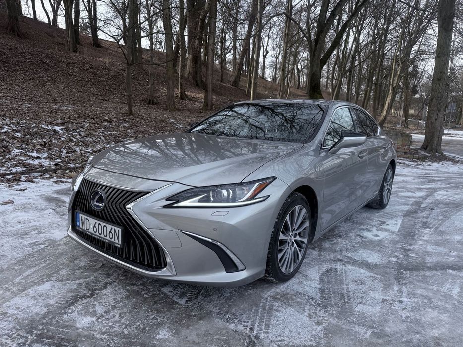 Lexus ES Bezwypadkowy ,Polski salon ,serwis ASO ,faktura Vat