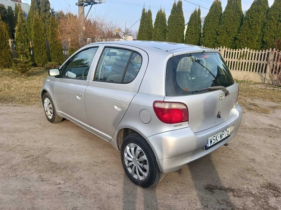 Toyota Yaris 2002 rok  175tys. przebieg