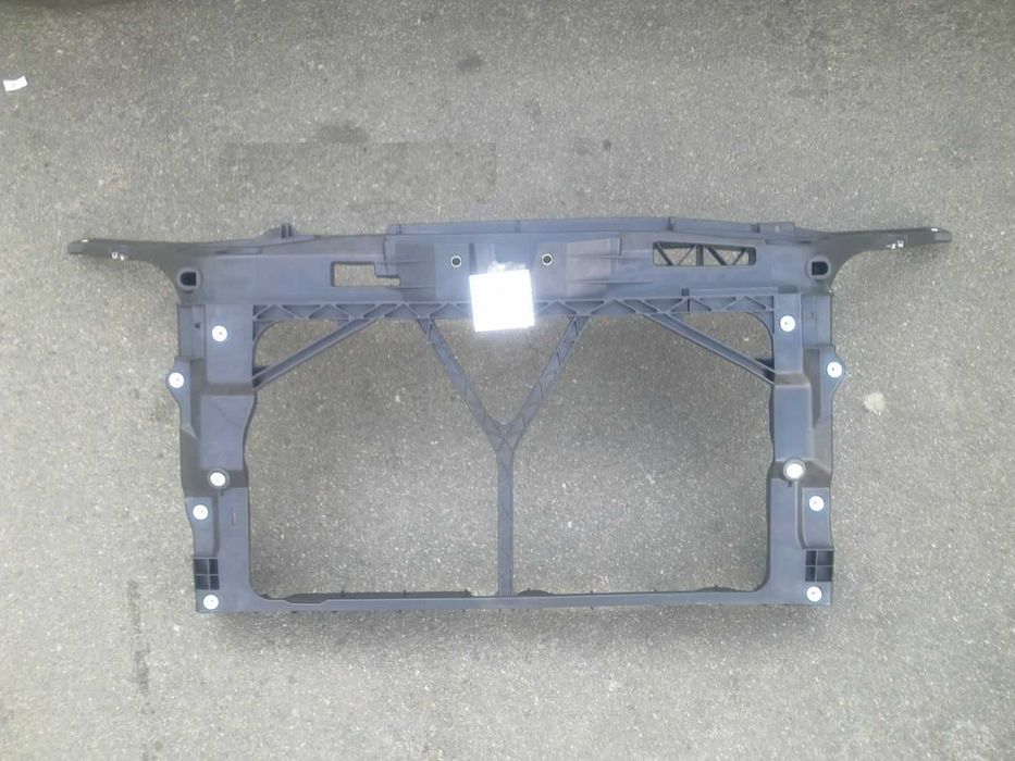 Капот на Mazda 3 Мазда 3 (BK) 04-09 SDN/ HB