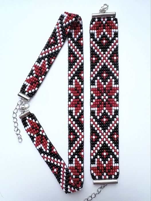 Чокери, браслети, набори з чеського бісеру