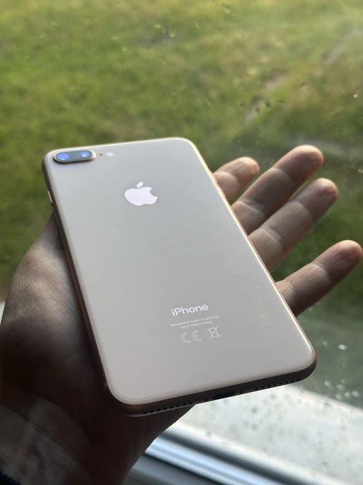 Iphone 8 plus , 64 Gb neverlok
