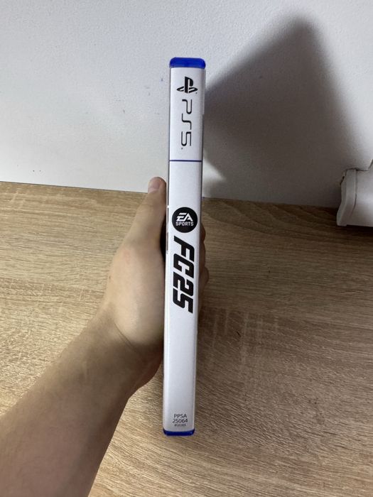 Диск гра FC 25 на ps5