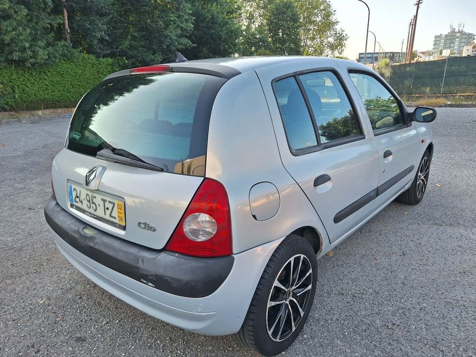 Renault clio 1.2 gasolina