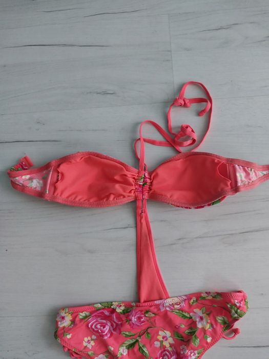 Strój kąpielowy jednoczęściowy