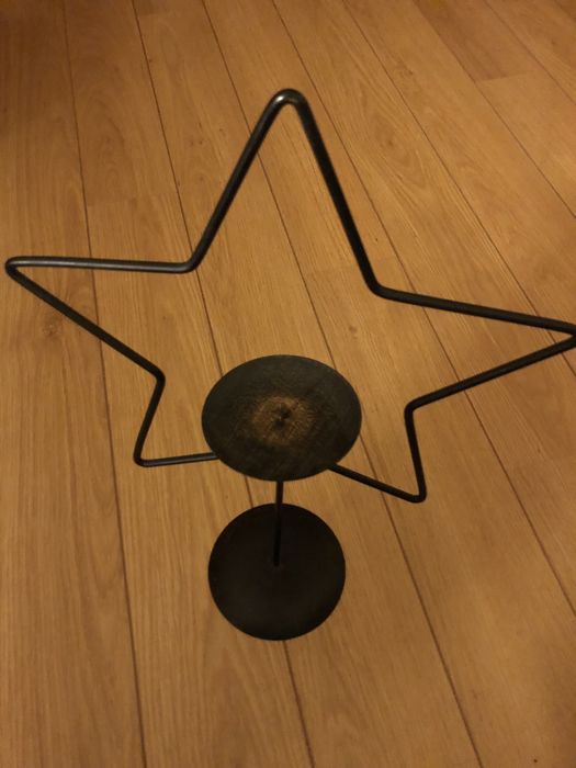 Castiçal de Metal em Estrela