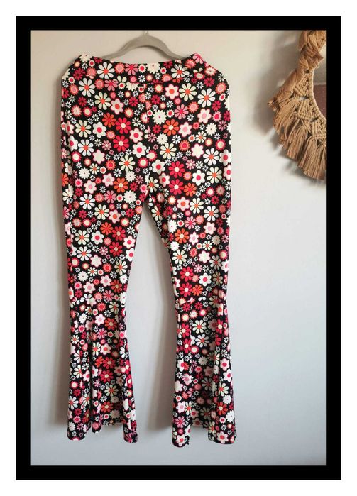 Spodnie dzwony lata 70. (S/M) #flowerpower #kwiatowywzór #impreza