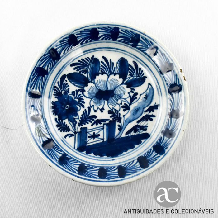 Prato Porcelana da China,Azul e Branco, Dinastia Qing (1644 a 1911)
