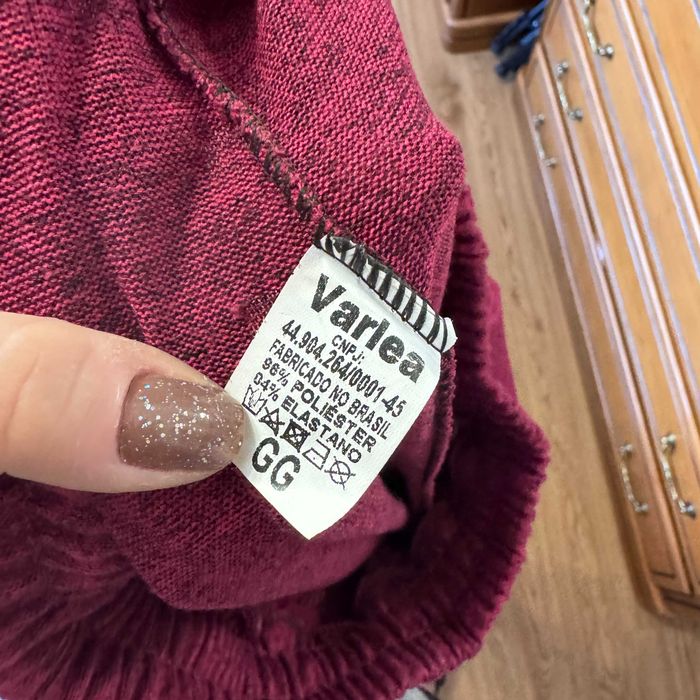 Conjunto Bordô malha