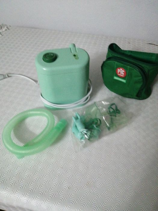 Máquina de vapores Projet seminova com acessórios e bolsa