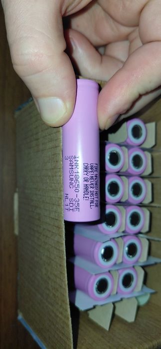 UPS. Джерело безперебійного живлення  36 Вт