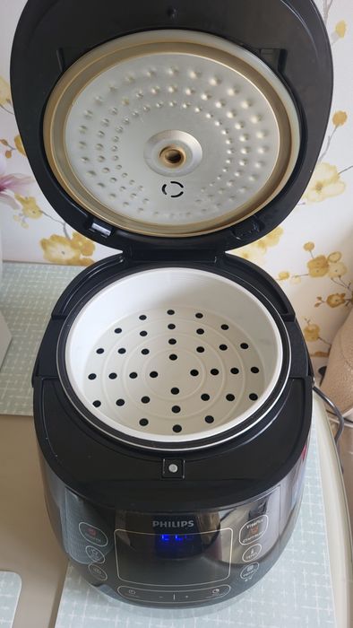 Мультиварка PHILIPS HD4749