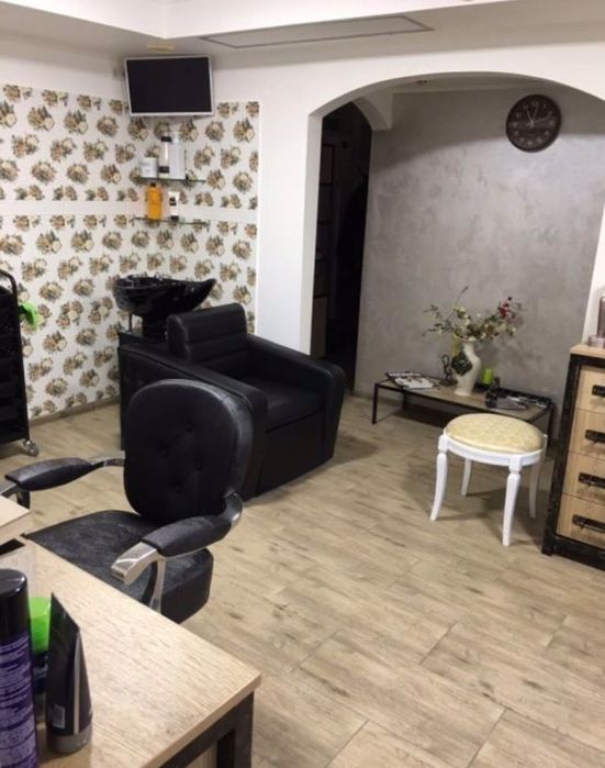 Аренда кресла парикмахера,место барбера,место колориста