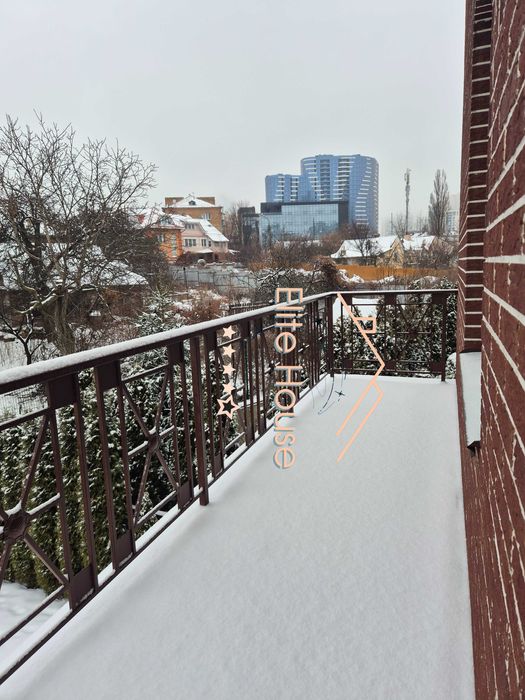 Без % Продам будинок Печерськ Лубенська ліфт тераса гараж світло завжд