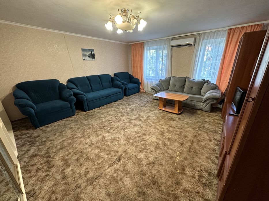 Здам 3-з кімнатну квартиру подобово центр