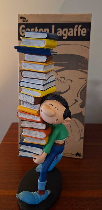 Figura em resina de Gaston Lagaffe. Plastoy Collectoys