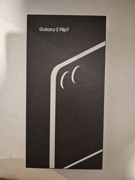 Samsung Galaxy Z Flip7 12/512GB | Jetblack | Stan IDEALNY | Bateria 98%