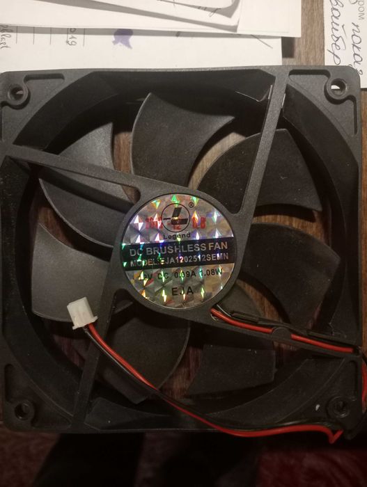Кулеры для системного блока и блока питания.