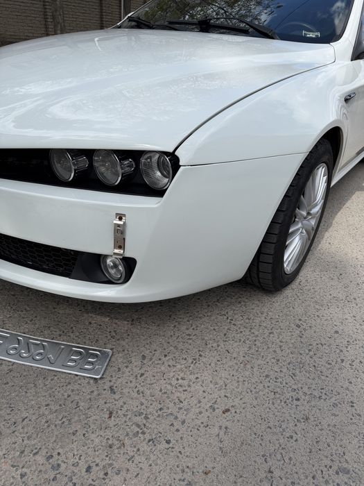 Альфа Ромео 159