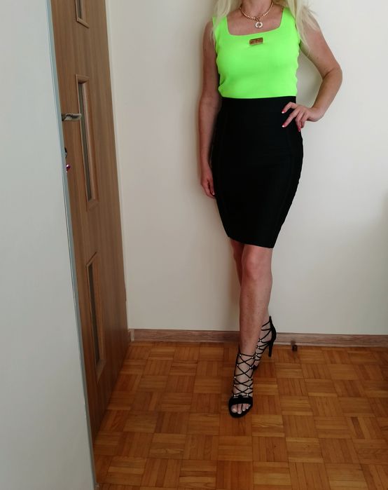EKSKLUZYWNY zestaw bluzka neon zieleń PF+ spódnica midi czarna S M