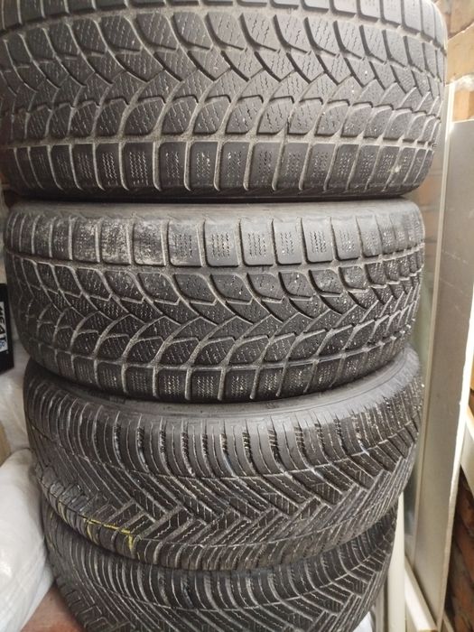 Продам всесезонну гуму205/55/16