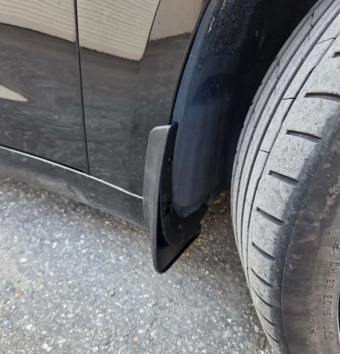 Бризговики Tesla 3 / Тесла 3