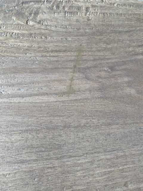 Mesa de jantar - madeira