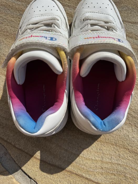 Білі кеди для дівчинки Champion