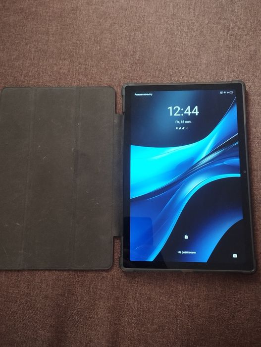 Продам планшет новый