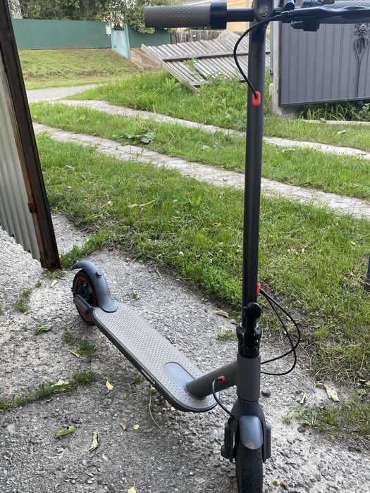 Продам xiaomi m365