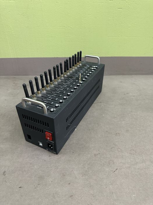 Симбанк, модем GSM 16-и, модуль Quectel